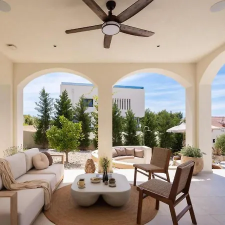 Апартаменти Modern With Private Pool *