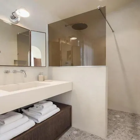 Апартаменти Modern With Private Pool *