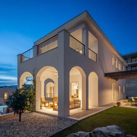 شقة Modern With Private Pool بودْسْتغانا