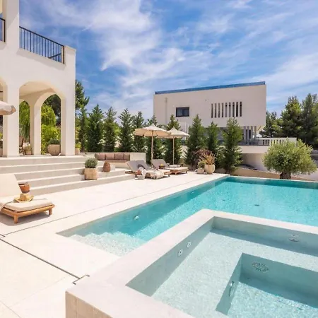 Modern With Private Pool * Подстрана